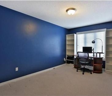 For Lease - 344 Riverstone Drive, Oakville, Ontario - Photo 6