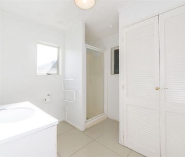 3 bedroom+1 Utility Mt Wellington - Photo 3