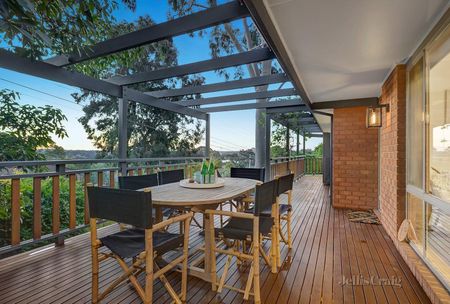 27 Graeme Avenue, Montmorency - Photo 4