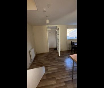 3 Bed Terraced House, Arundel Road, CV3 - Photo 5