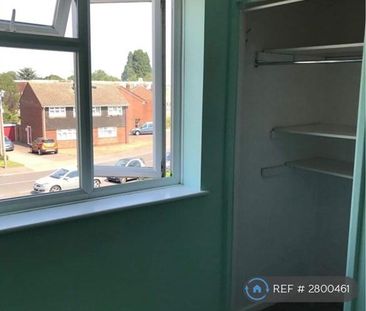 2 bedroom maisonette to rent - Photo 3