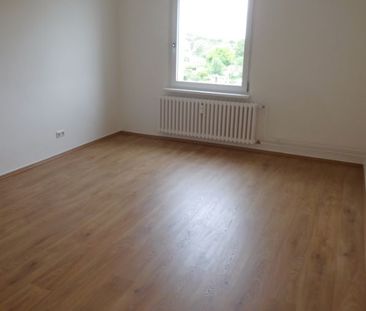 3 Raum Wohnung in Duisburg-Wanheim-Angerhausen zu vermieten - Photo 2