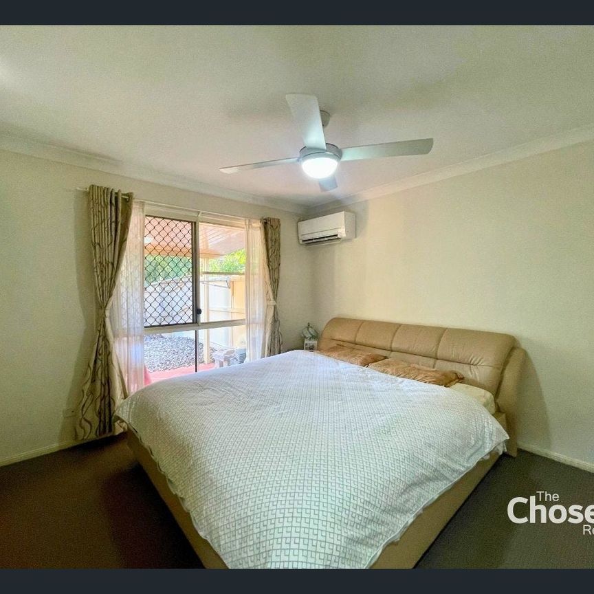 NEW CARPET WITH AIR CONDITIONER HOME!!! FANTASTIC LOCATION & RESORT STYLE LIVING - Photo 1