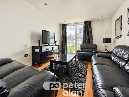 2 bedroom apartment to rent - Photo 4