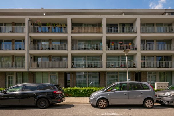 Energiezuinig, recent (bj 2012) appartement met ondergrondse parking! - Photo 1