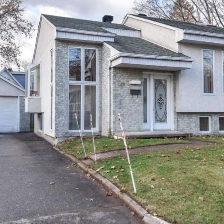 À LOUER à Bois-des-Filion – Bungalow Spacieux avec Garage - Photo 3