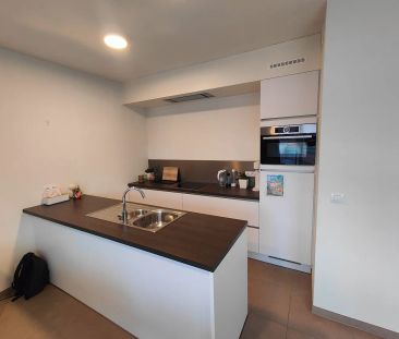 Centraal gelegen appartement met twee slaapkamers met garage en ber... - Photo 6