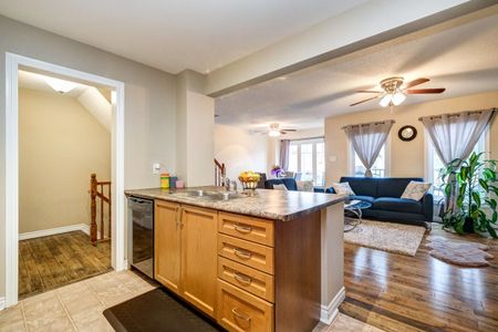 For Lease - 2604 Baynes Sound Way, Barrhaven, Ontario - Photo 2