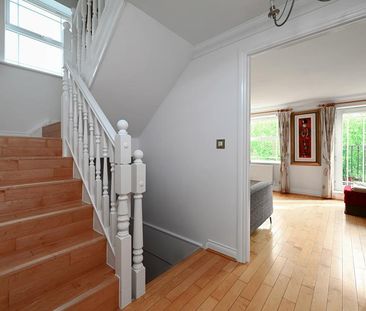 Swordsman Road, Deepcut - 5 bedrooms Property for lettings - Seymours - Photo 1