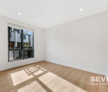 11 Beedelup Road, North Kellyville, NSW 2155 - Photo 3