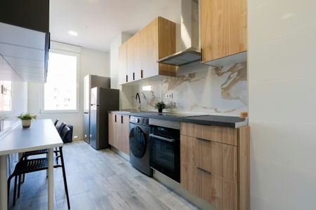 Carrer Conca, Valencia, Valencian Community 46008 - Photo 2