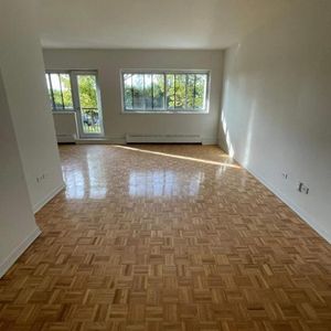 1 CH - 1 SDB - Montréal - $1,395 /mo - Photo 2