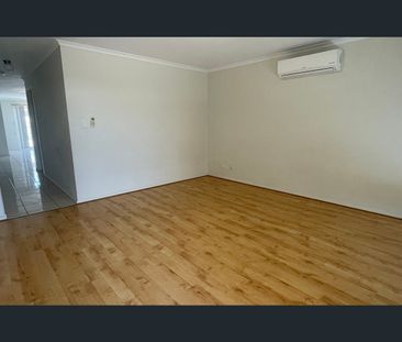 35 Phillips Street, Whyalla Stuart, SA 5608 - Photo 5