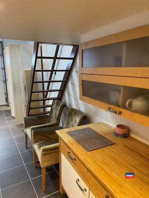 Recent gerenoveerde studio met garage, open keuken, slaaphoek en aparte badkamer - € 895 - Photo 1