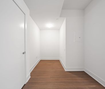 For Lease - 195 Deerfield Road Unit# 710, Newmarket, Ontario - Photo 1