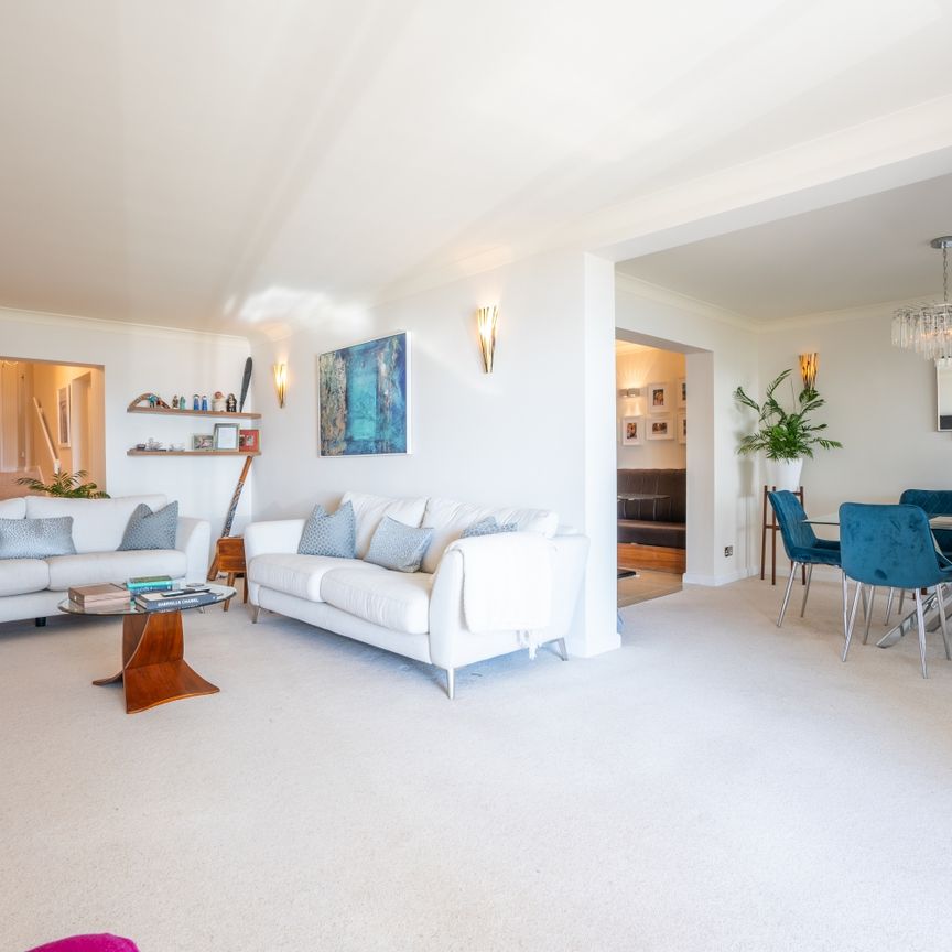 Harbour Watch, 391 Sandbanks Road, Poole, Dorset, BH14 - Photo 1