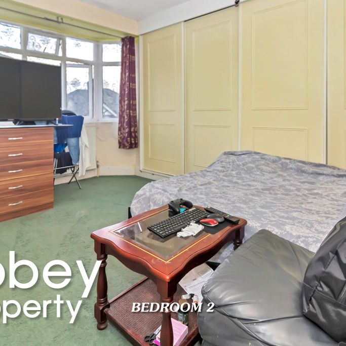 Cowper Street | Outer Town Centre | LU1 3SE - Photo 1