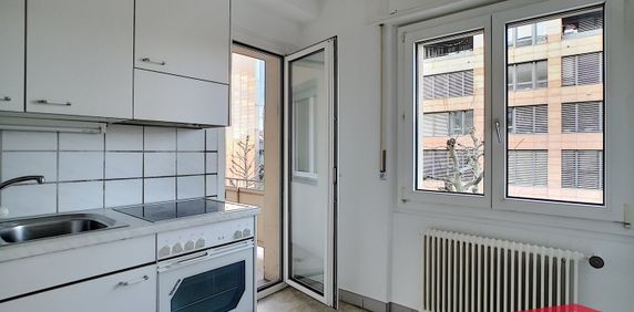 2.5 pièces en ville de Fribourg – proche de l’uni - Photo 2