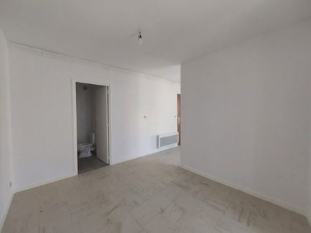 LOCATION Appartement, T1Bis, VALENCE EN POITOU COUHE - Photo 5