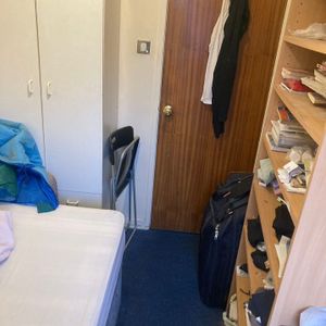 Room in a Shared House, Farrow Place, SE16 - Photo 2