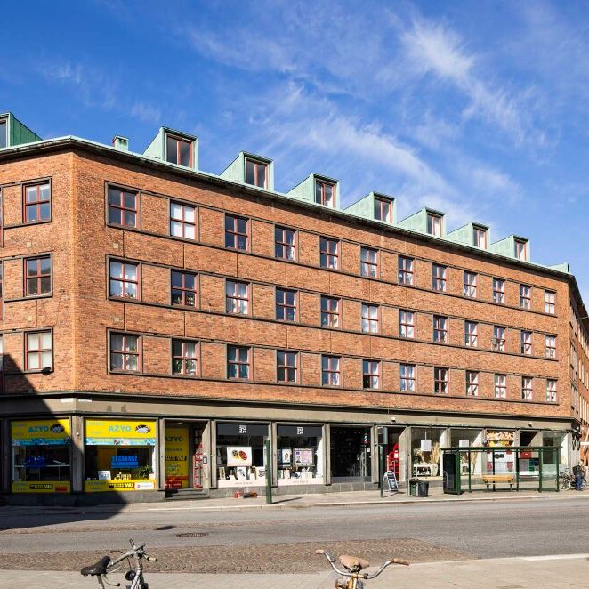 Djäknegatan 1 - Photo 1