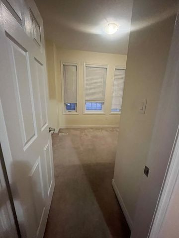 For Lease - 37 Vezna Crescent Unit# Upper, Brampton, Ontario - Photo 4