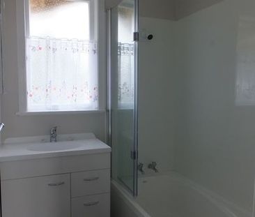 MANUREWA - Puriri Road - Photo 1