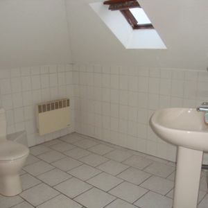 APPARTEMENT - 71 m2 - 3 pièces rue de Folpersviller à SARREGUEMINES 57200 - Photo 2