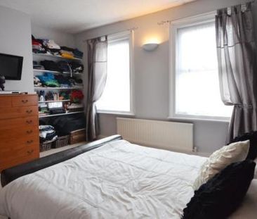 2 Bed Terraced House, Newport Road, RG1 - Photo 4
