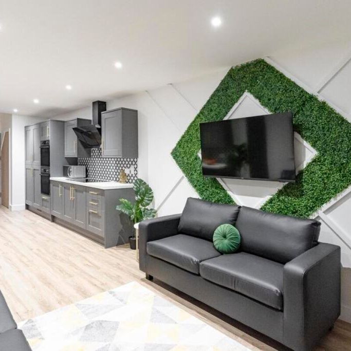 7 bedroom terraced house to rent - Photo 1