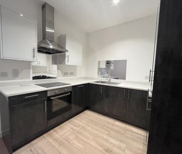 2 bedroom apartment to rent - Photo 3