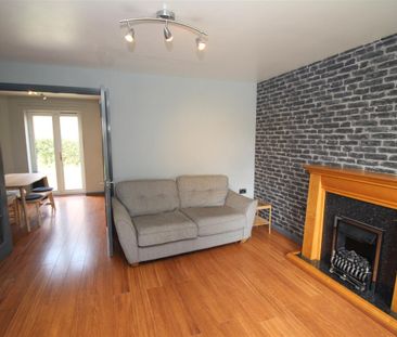 3 bedroom End of terrace house to rent in Somervyl Avenue, Longbent... - Photo 4