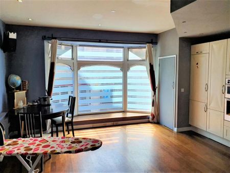 3 bedroom private hall to rent - Photo 3