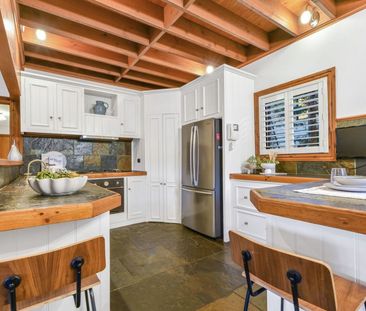 AVAILABLE FROM 23RD DECEMBER FOR A 6 TO 9 MONTH LEASE - Photo 6