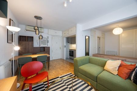 Estudio de alquiler en Calle San Vicente Ferrer, 60, Universidad - Malasaña - Photo 4