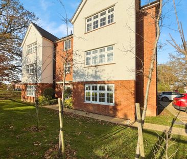 2 bedroom Flat To Let - Photo 3