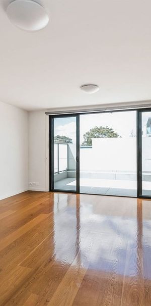5/259A Hampton Street, Hampton VIC 3188 - Apartment For Rent | Domain - Photo 1