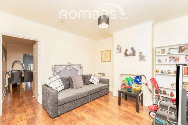 Rockingham Road, Uxbridge, UB8 - Photo 1