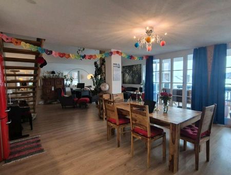 Großzügige helle Wohnung mit Loggia - Photo 2