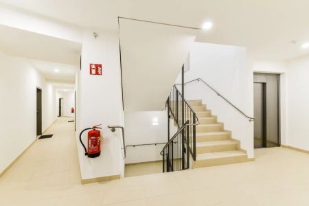 Hofseitige 2-Zimmer Wohnung mit Loggia nähe U4+U6 (Längenfeldgasse) - AB FEBRUAR - Foto 2