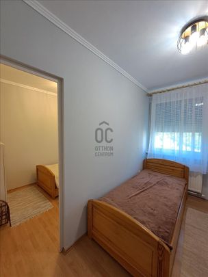 Kiadó jó állapotú panel lakás - Debrecen - Fotó 1