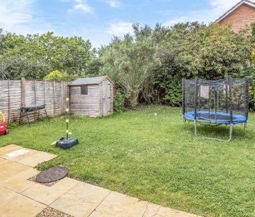 3 bedroom end of terrace house to rent - Photo 5