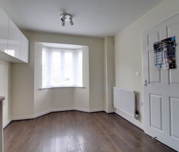 Berry Maud Lane, Shirley, B90 - Photo 1
