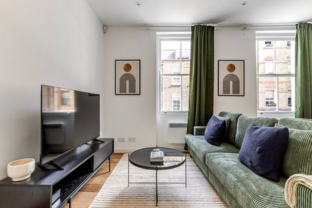 Tottenham Street - Photo 2