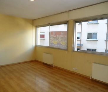 Location appartement studio 1 pièce 27 m² à Rodez (12000) - Photo 2