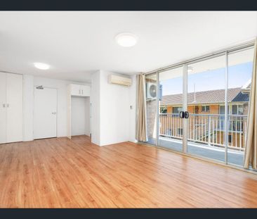 Location and Convenience - Photo 1