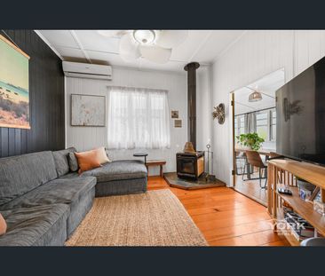 144 Hill Street, Newtown, Qld 4350 - Photo 6