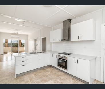6 Belbourie Street, Wingham, NSW 2429 - Photo 6
