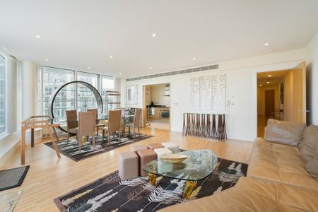 3 bedroom apartment to rent - Photo 2