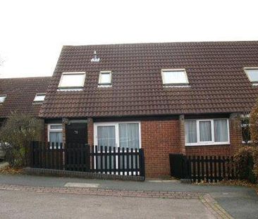 3 bedroom semi-detached house to rent - Photo 5